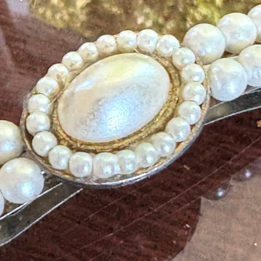 Vintage Faux Pearl Hair Barrette Gold Tone Oval Cabochon Accent